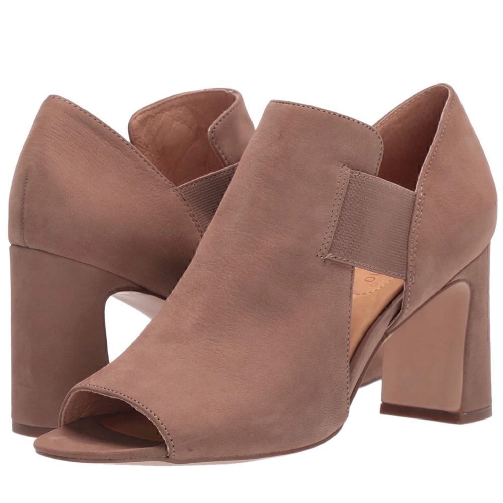 NWOB Corso Como Leather Maybel Block Heels Sz 5.5